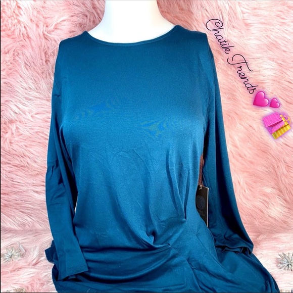 Blouse 👚Vince camuto💕 - Picture 6 of 8